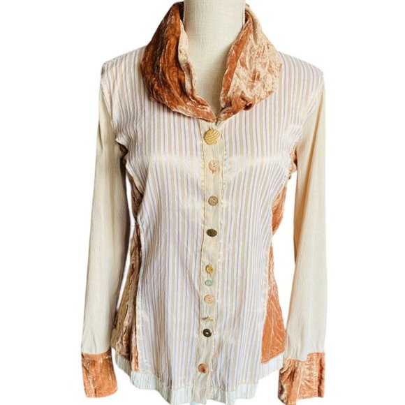 Elisa Cavaletti Vintage Velour Accent Button Blouse - Picture 1 of 16